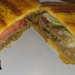 Sofrito Tan Rico - Jibarito sandwich