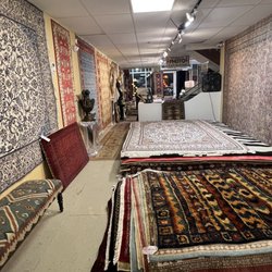 Versailles Art & Rugs