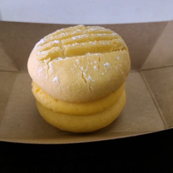 Ta Pies - Yoyo cookie - Australian Near Me - Montreal, Quebec Ta Pies - Yoyo cookie - Australian Near Me - Montreal, Quebec