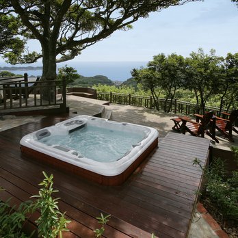 Royal Pools & Spas - Hot Tub & Pool Near Me - Newburgh, New York