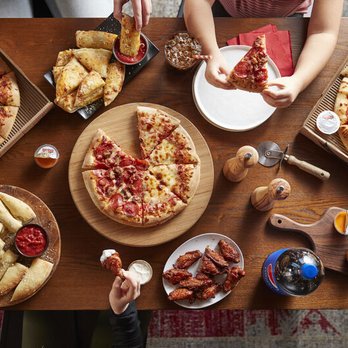 Romeo's Pizza - Pizza Near Me - Brunswick, Ohio