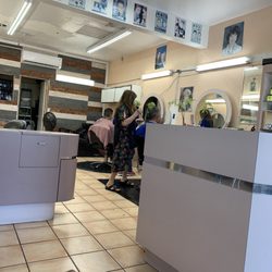 Breanda's Salon