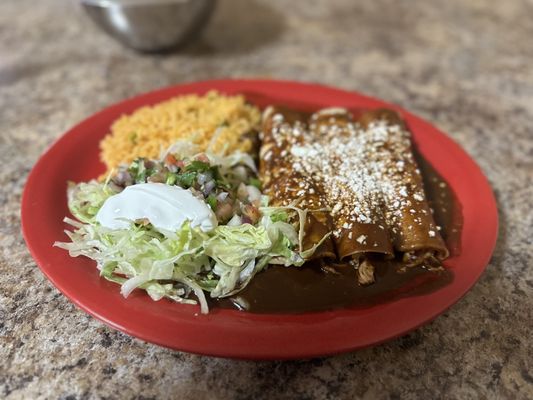 Cantina Catrin - Mexican restaurant in Yorkville, NY