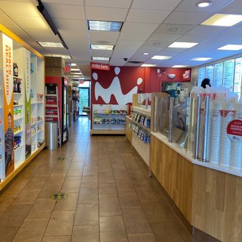Smoothie King - Smoothie king front lobby - Juice Bars & Smoothies Near Me - Brandon, Florida Smoothie King - Smoothie king front lobby - Juice Bars & Smoothies Near Me - Brandon, Florida