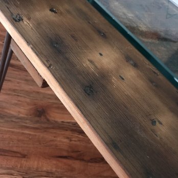 Ross Alan Reclaimed Lumber - CU of the wood interior - Building Supplies Near Me - Franklin, Tennessee