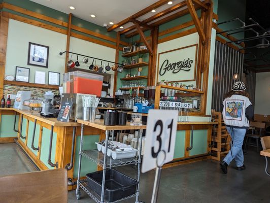 Georgia's Restaurant by null