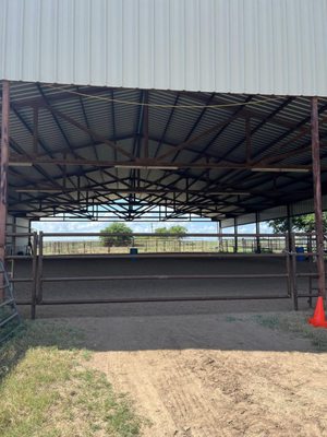Steel Structures - We do custom carports, barndominiums , Metal Buildings etc....