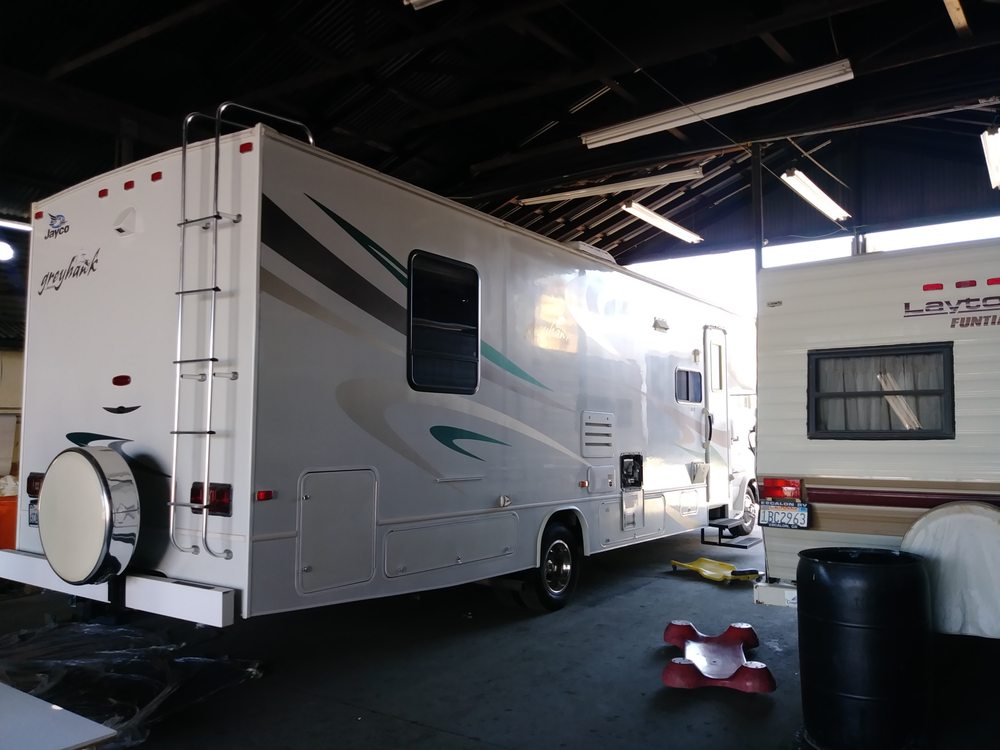 PERFORMANCE RV Updated September 2024 13 Photos & 12 Reviews 1749