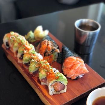 Sushi House - Lambada Roll + sake hand roll + unagi hand roll - Sushi Bars Near Me - Alameda, California Sushi House - Lambada Roll + sake hand roll + unagi hand roll - Sushi Bars Near Me - Alameda, California
