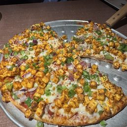 Achari Paneer Pizza Achari Paneer Pizza