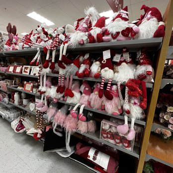 TJ Maxx - Department Stores Near Me - Santa Ana, California