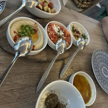 Zaytinya - Greek Near Me - Washington, DC, District of Columbia
