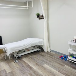 MyoArthro Health - Physiotherapy room