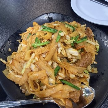 Home Eat - 80 Beef Chow Fun 干炒牛河 - Chinese Near Me - Union City, California Home Eat - 80 Beef Chow Fun 干炒牛河 - Chinese Near Me - Union City, California