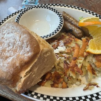 Black Bear Diner - Little less breakfast with 1 egg, sausage links, and biscuit - Diners Near Me - Colma, California Black Bear Diner - Little less breakfast with 1 egg, sausage links, and biscuit - Diners Near Me - Colma, California