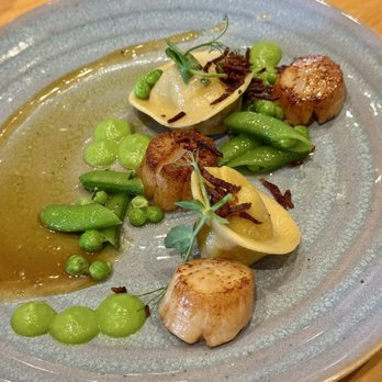 The Sonora Room - Pan Seared Scallops - Wine Bars Near Me - Oliver, British Columbia The Sonora Room - Pan Seared Scallops - Wine Bars Near Me - Oliver, British Columbia