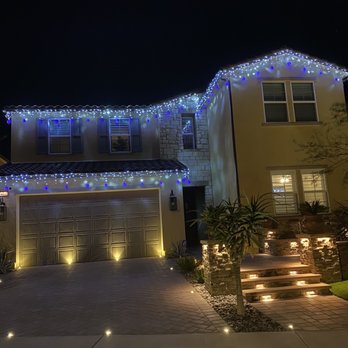 Holiday Light Installers - Holiday Decorating Services Near Me Holiday Light Installers - Holiday Decorating Services Near Me