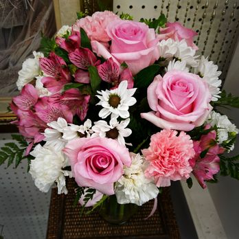 Sun Valley Florist - Cube Design Pinks - Florists Near Me - Ramona, California Sun Valley Florist - Cube Design Pinks - Florists Near Me - Ramona, California