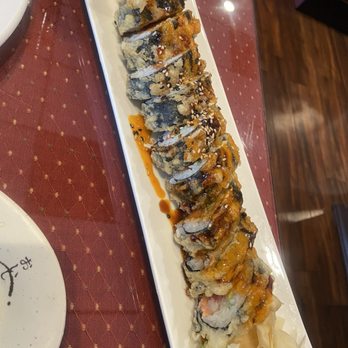 BANGKOK Thai & Sushi Restaurant - Thunderball Roll - Sushi Bars Near Me - Algonquin, Illinois