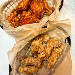Sweet Sriracha Wings and Lemon Pepper Wings