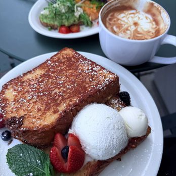 Urth Caffe - Scrambled eggs, French toast & an Italian cappuccino - Coffee & Tea Near Me - Henderson, Nevada Urth Caffe - Scrambled eggs, French toast & an Italian cappuccino - Coffee & Tea Near Me - Henderson, Nevada