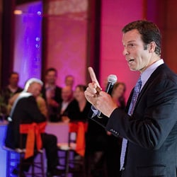 Dallas Event Audio - Wireless mic's available to rent, commercial grade quality with long range capability.