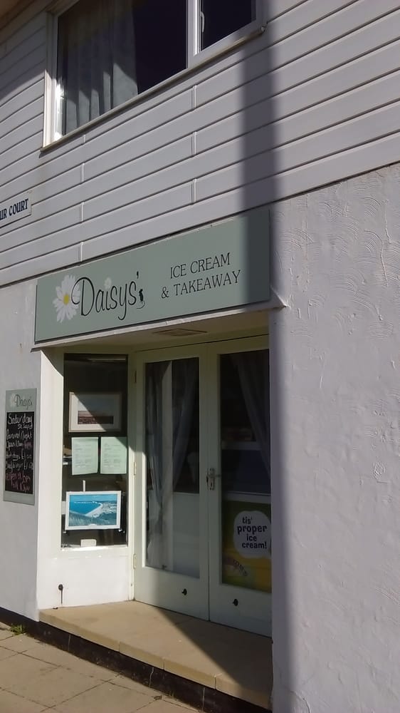 DAISIES CAFE 53 Harbour Road, Seaton, Devon, United Kingdom Cafes