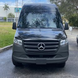 AVM Luxury Transportation - 2021 14 pax Mercedes sprinter
