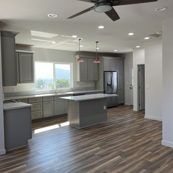 West Coast Building and Design - General Contractors Near Me