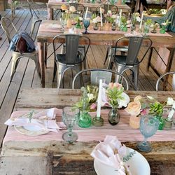 Pretty Party Planning - Table settings