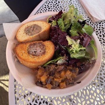 La Noisette Sweets - Seasonal dish - Bakeries Near Me - Berkeley, California