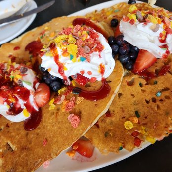 Mom's Kitchen & Bar - Bedrock pancakes - Bars Near Me - Astoria, New York Mom's Kitchen & Bar - Bedrock pancakes - Bars Near Me - Astoria, New York