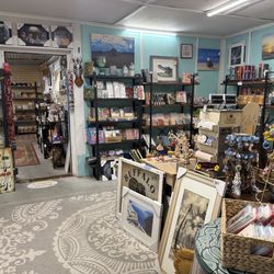 Unique Finds - Interior