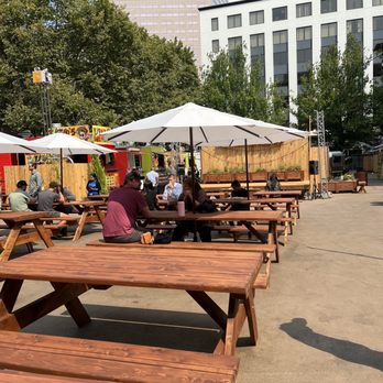 Midtown Beer Garden - Seating - Beer, Wine & Spirits Near Me - Portland, Oregon