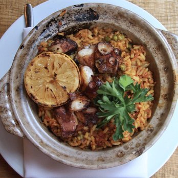 The Dearborn - Grilled octopus with saffron rice. 烧烤鱿鱼配橘黄米饭。 - New American Near Me - Chicago, Illinois