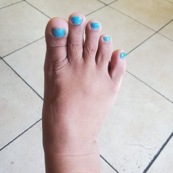 Kailua Nails - Now I have cute feet.... lol - Nail Salons Near Me - Kailua, Hawaii
