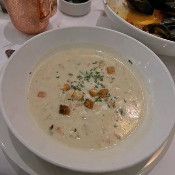 Mi Piace - Lobster chowder - Italian Near Me - Pasadena, California