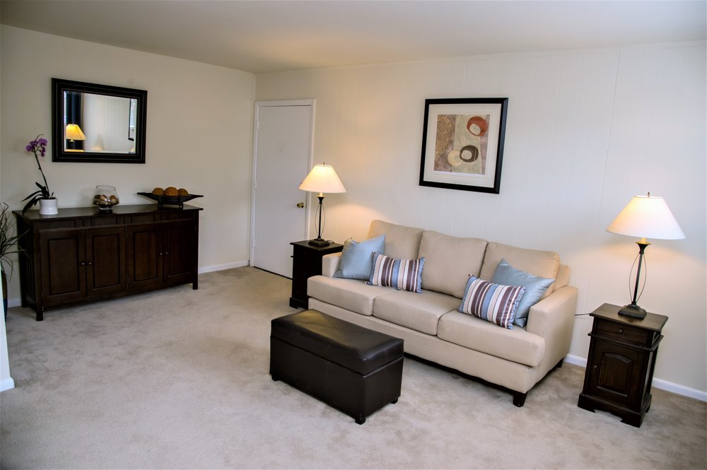 HIGHLAND MANOR APARTMENTS Updated August 2024 850 E Schuylkill Rd