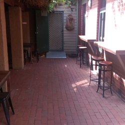 Rifle Brigade Hotel - Outdoor Dining