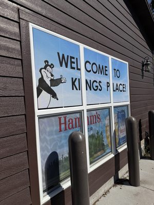 King's Place Bar and Grill by null