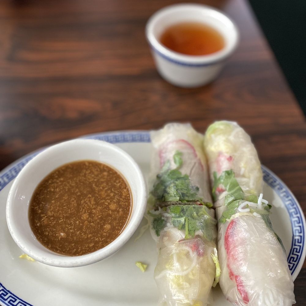 Pho Paradise - Spring rolls $9 - Noodles Near Me - Fresno, California Pho Paradise - Spring rolls $9 - Noodles Near Me - Fresno, California