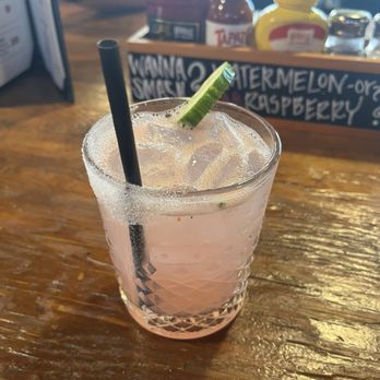 Finney's Crafthouse - Burbank - Drink - New American Near Me - Burbank, California Finney's Crafthouse - Burbank - Drink - New American Near Me - Burbank, California