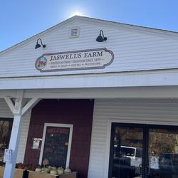 Jaswell's Farm - Outside