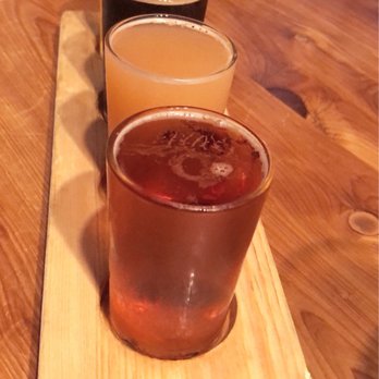 Second Street Brewery Rufina Taproom - Beer flight. The sour was my favorite - Breweries Near Me - Santa Fe, New Mexico Second Street Brewery Rufina Taproom - Beer flight. The sour was my favorite - Breweries Near Me - Santa Fe, New Mexico