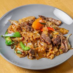 Hope Cafe - If you like Thai food and spicy food, try the Beef Drunken Noodles.