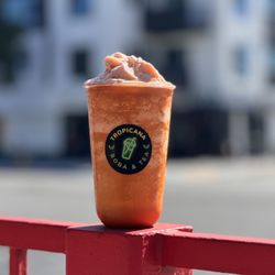 Tropicana Boba & Tea - Thai tea slush