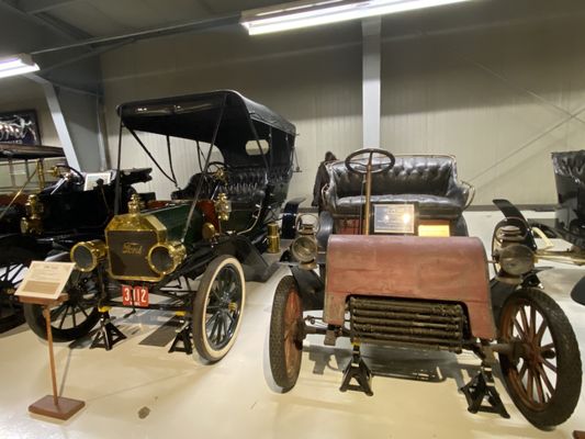 Seal Cove Auto Museum by null