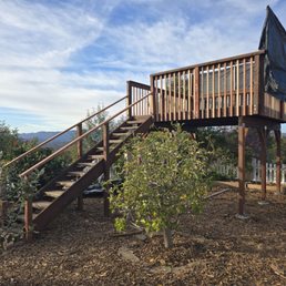 A viewing deck with stairs A viewing deck with stairs