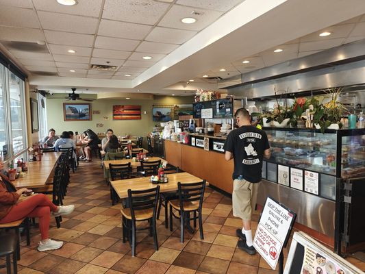 Aunty Maile's Hawaiian Restaurant by null