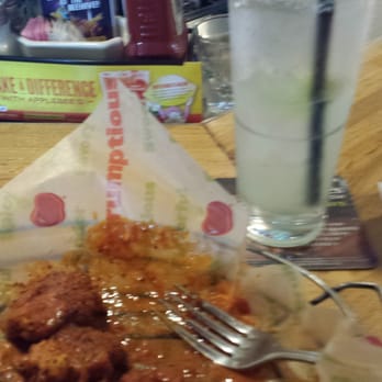 Applebee's Grill + Bar - Bonless wings and margharitas - Sports Bars Near Me - Willmar, Minnesota
